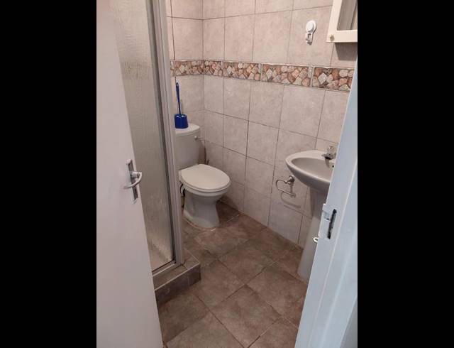 2 BEDROOM PROPERTY TO RENT IN BLUFF
